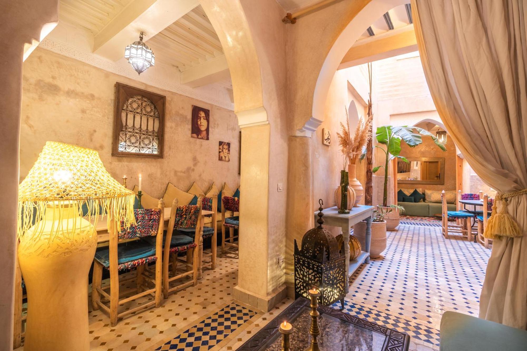 Riad Horizon Szavíra Kültér fotó